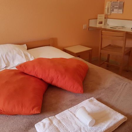 Hotel Le Bretagne Louvigne-de-Bais Luaran gambar